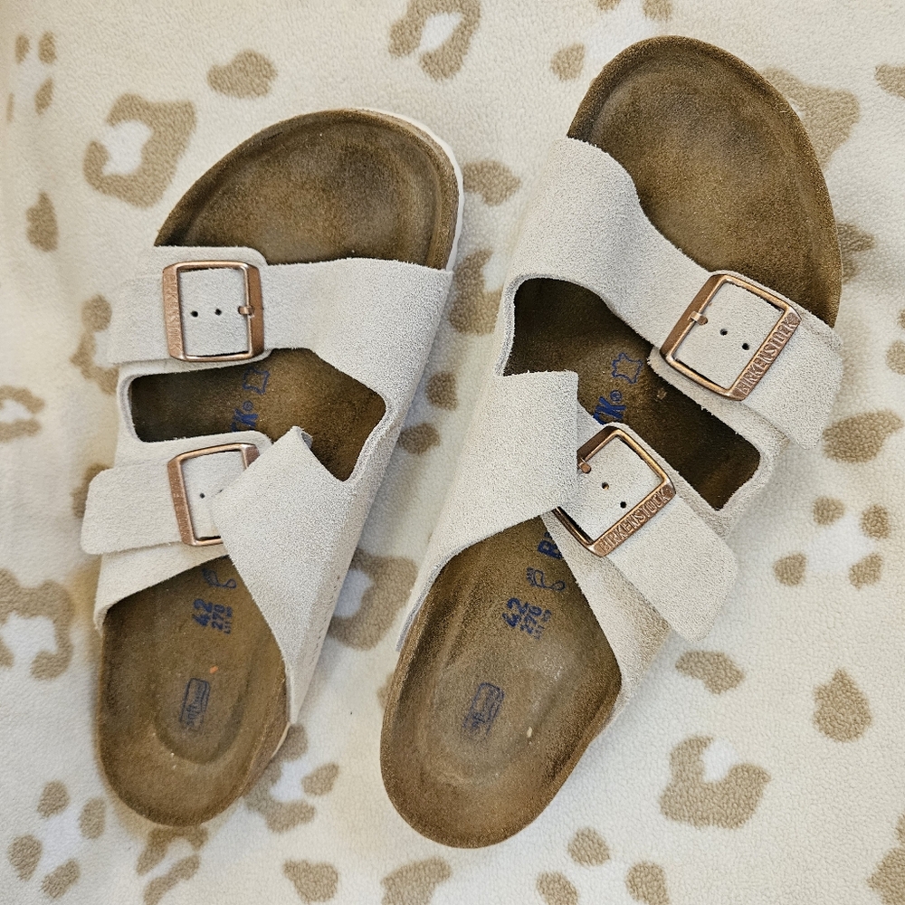 Birkenstock Arizona Suede size 42